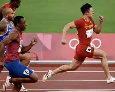 包含夜刃联盟在Apex英雄赛事中血洗全场，统治赛场毫无争议的词条